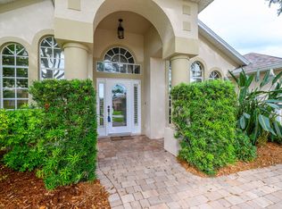 792 Carriage Hill Rd, Melbourne, FL 32940