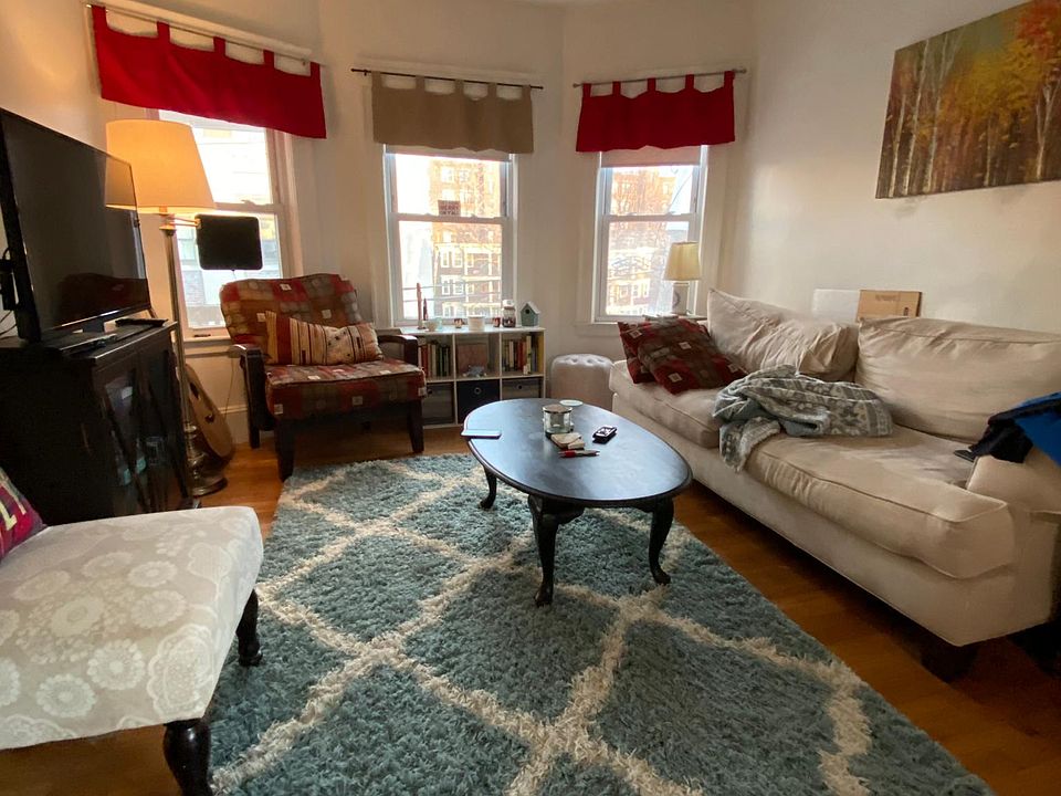 1st image of 45 Longwood Ave #7