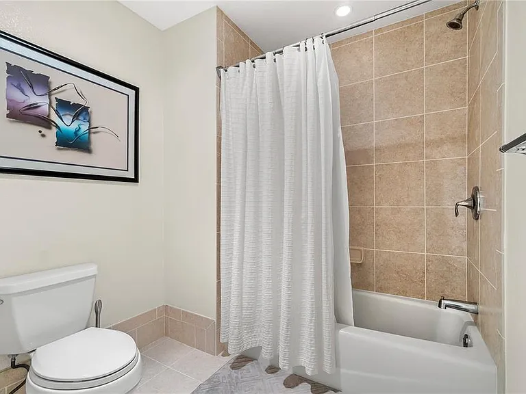 331 Cleveland St #1103 — Photo 33