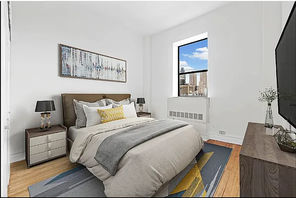 Rented by REAL New York | media 3