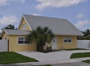 1243 W 79th St, Hialeah, FL 33014