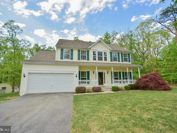 129 Sawmill Rd, Hedgesville, WV 25427