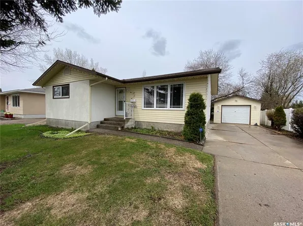 101 Collingwood CRESCENT, Yorkton, SK S3N 3A6
