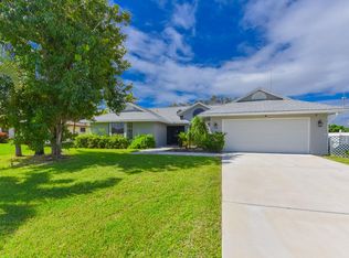 2202 SE Lucca St, Port Saint Lucie, FL 34952