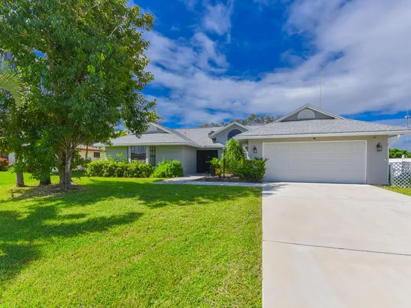 2202 SE Lucca Street, Port St Lucie, FL 34952
