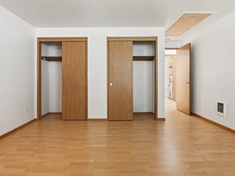 1408 NE 72nd St #2 — Photo 7