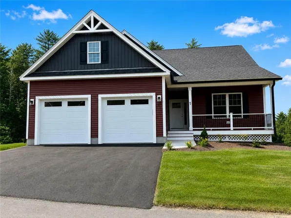 83 Sunset Lake Cir, Coventry, RI 02816