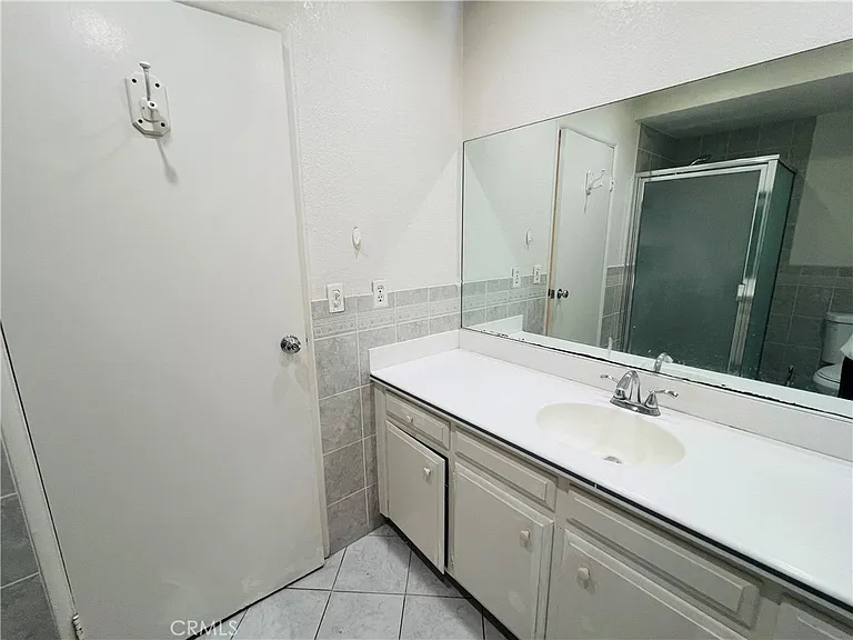 471 W Duarte Rd #110 — Photo 13