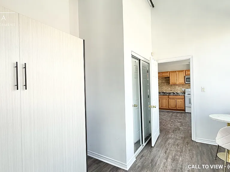 75 Kensington Ave #203 — Photo 4
