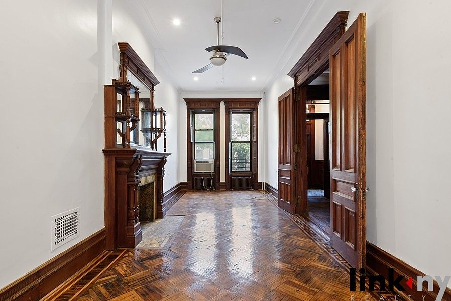 1st image of 156 W 121st St #2A