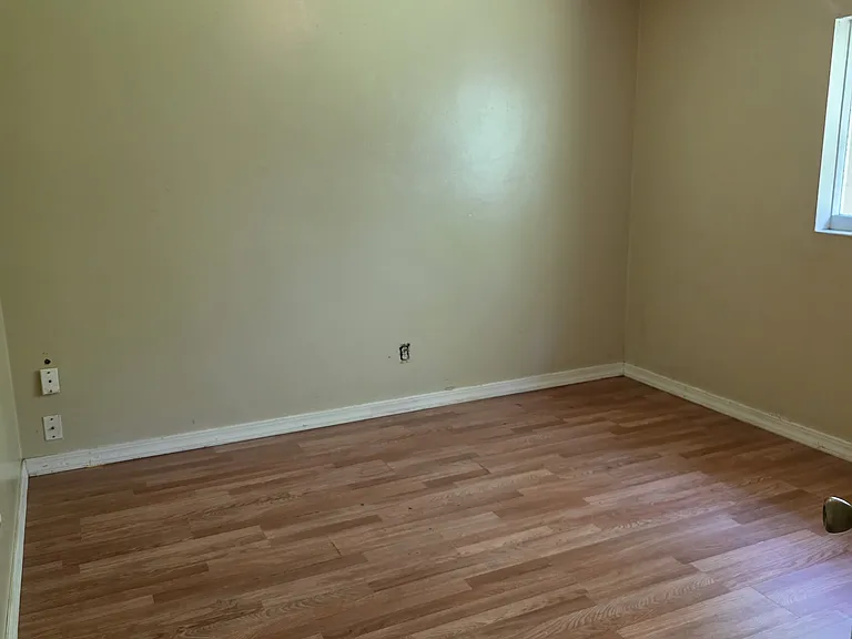 6139 W Lincoln St — Photo 6