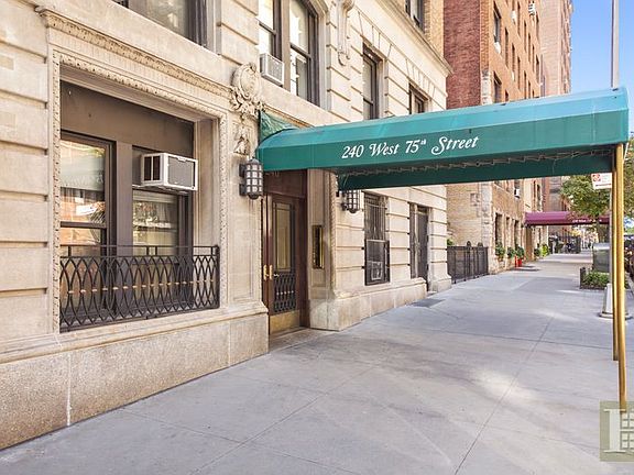 5th image of 240 W 75th St APT 6C