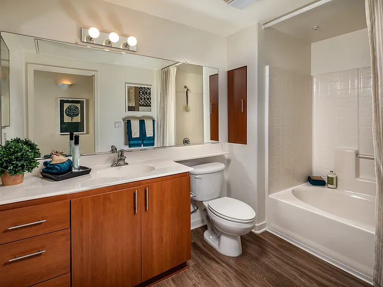 Trio Apartments — Photo 10