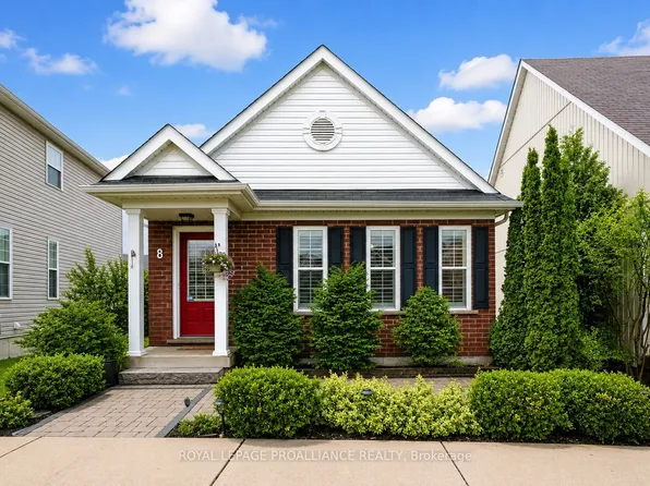 8 Bigwood Cres, Pt Hope, ON L1A 0C8