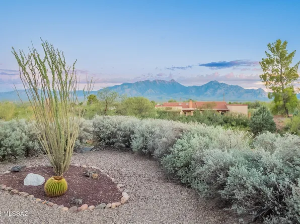 939 S Las Lomas Cir, Green Valley, AZ 85614