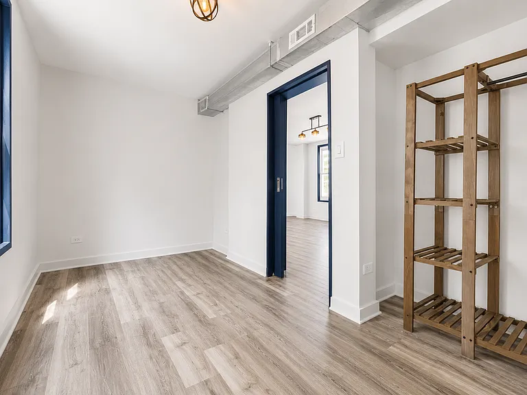 3509 W Shakespeare Ave #2 — Photo 7