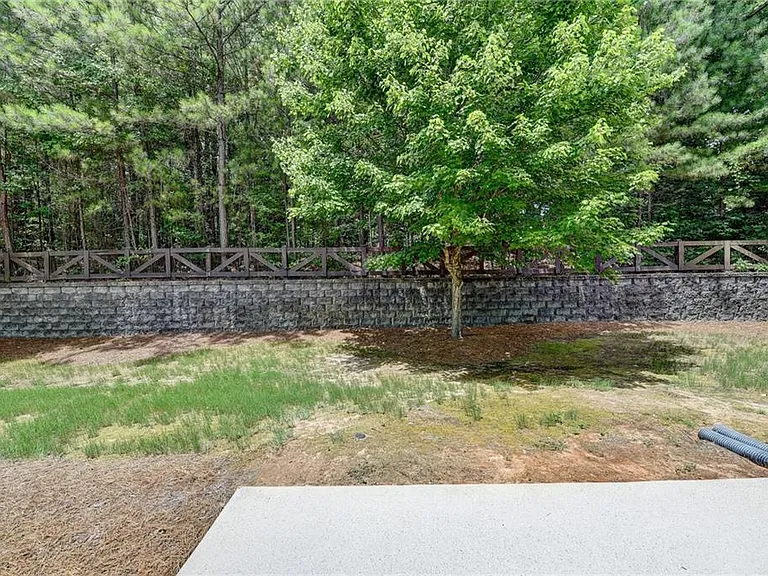 2152 Greencrest Cir — Photo 51