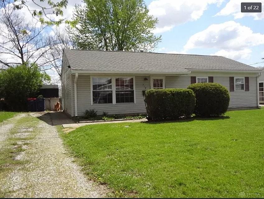 1st image of 319 Pinewood Ave