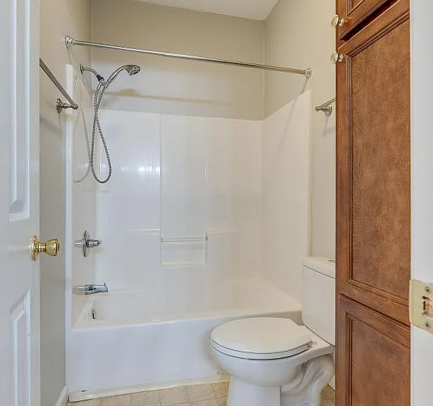176 S Austin Springs Rd — Photo 23