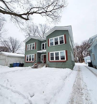 2nd image of 222 Logan Ave N APT 2