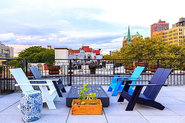 Rented by Avenues Real Estate | media 38