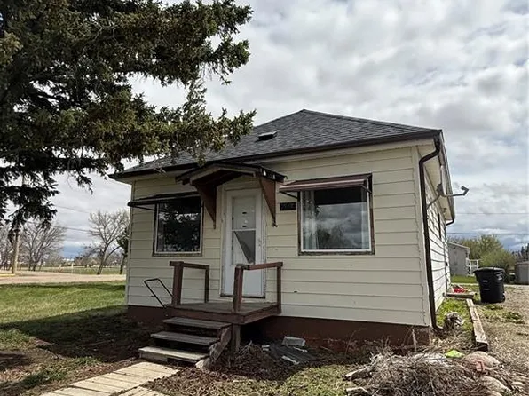 603 5th STREET SW, Eston, SK S0L 1A0