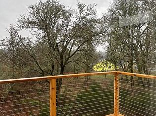 3095 NW 2nd St #24, McMinnville, OR 97128