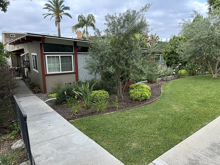 156 E Highland Ave — Photo 11