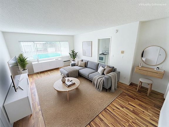 2nd image of 7367 Hollywood Blvd APT 116