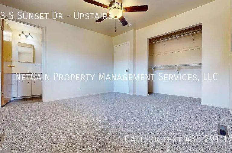 643 S Sunset Dr #UPSTAIRS — Photo 18