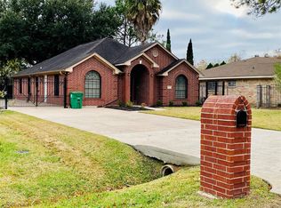 8006 Hickok Ln, Houston, TX 77075