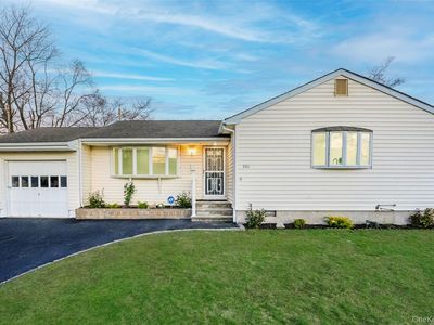 201 Hilltop Drive, Brentwood, NY, 11717
