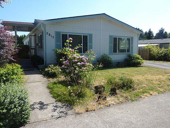 2nd image of 2815 NE 80th St
