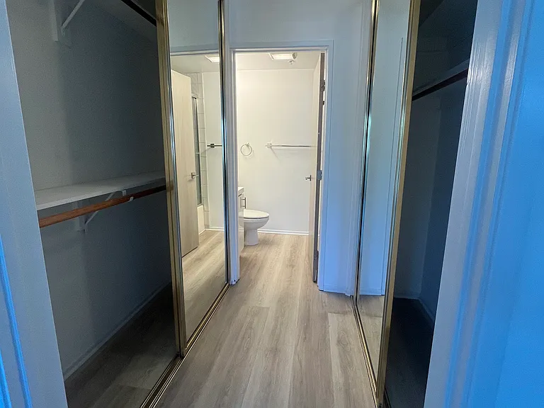 324 Idaho Ave #202 — Photo 6