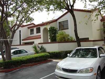 329 Ives Dairy Rd APT 3, Miami, FL, 33179