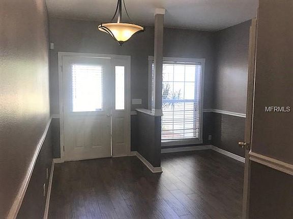 4th image of 922 Woodbridge Ct