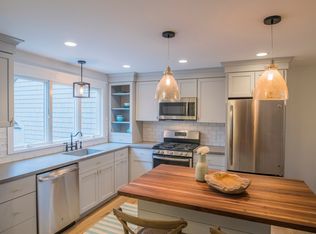 141 Seabreeze Dr, North Kingstown, RI 02852