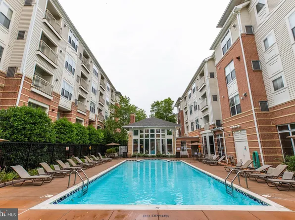2791 Centerboro Dr APT 269, Vienna, VA 22181