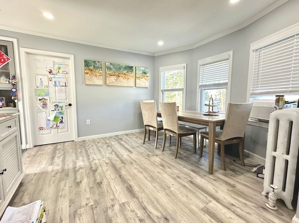 1 Vincent Ave #3