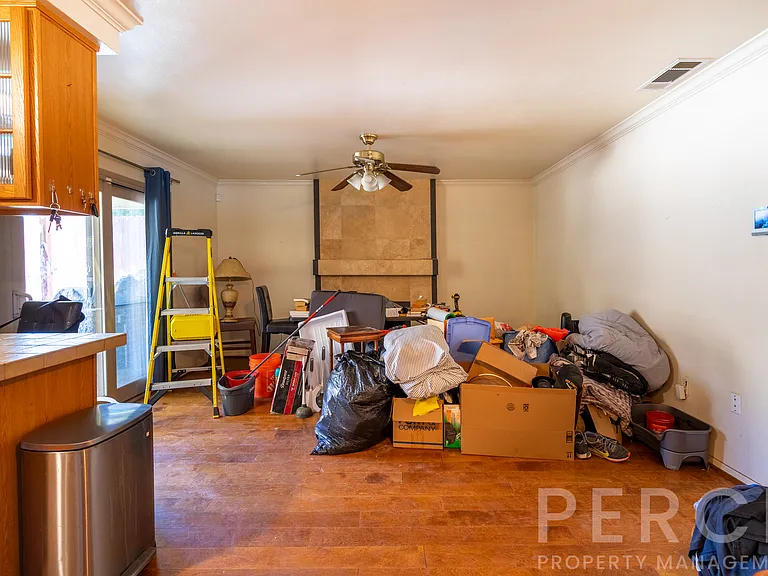 2510 E Devonshire Ave — Photo 14