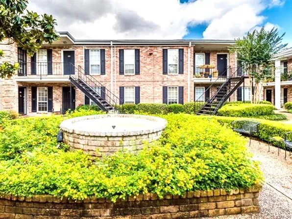 6402 Del Monte Dr APT 62, Houston, TX 77057