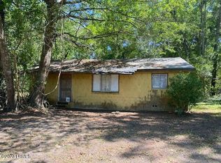 41 Pine Grove Rd, Beaufort, SC 29906