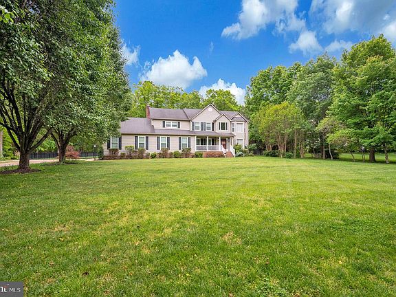 2nd image of 8125 Lee Jackson Cir
