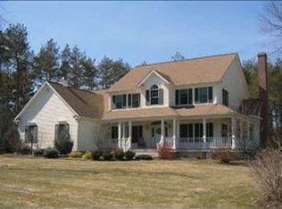 1485 Fox Hollow Rd, Niskayuna, NY 12309