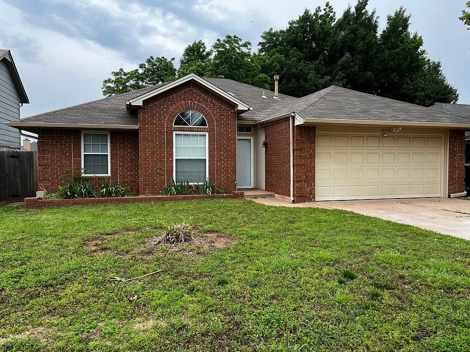 1st image of 16905 Applewood Dr