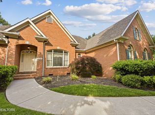 219 Shadowfax Rd, Knoxville, TN 37934