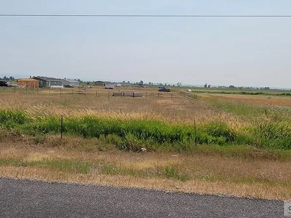 229 N 2270 E, Saint Anthony, ID 83445