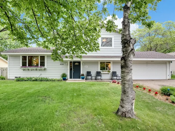 8024 Perry Ave N, Brooklyn Park, MN 55443