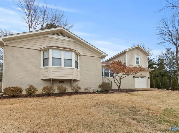 1005 Cleermont Dr SE, Huntsville, AL 35801