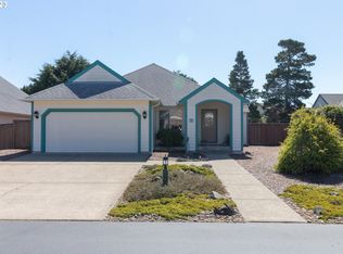 43 Spyglass Ln, Florence, OR 97439
